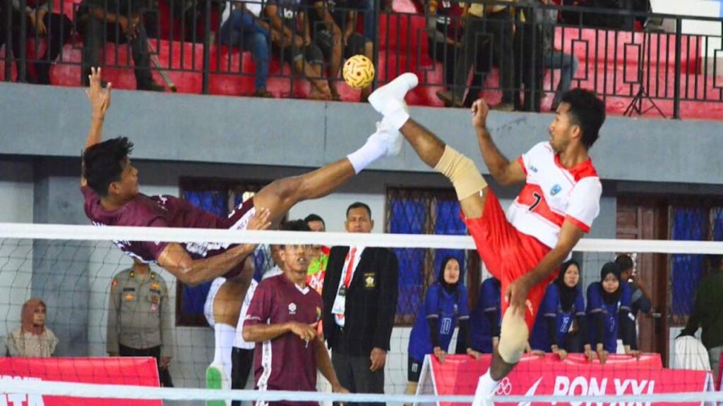 Tim sepaktakraw Sumbar raih medali perunggu di PON XXI. (dok. istimewa)