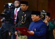 Resmi jadi Presiden-Wakil Presiden, Prabowo-Gibran Disambut Meriah Warga di Kawasan Benhil