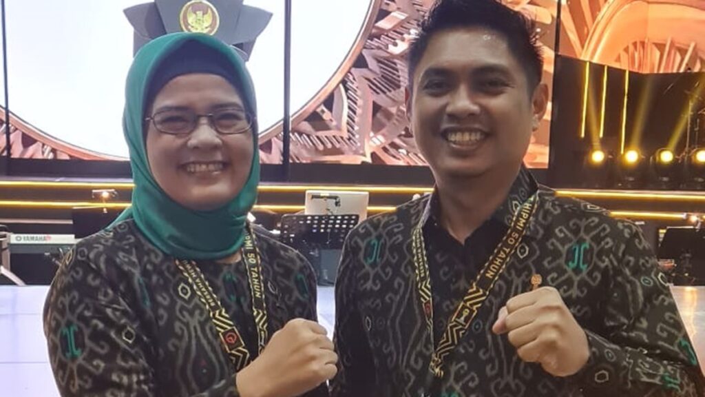 Ketua HIPMI Riau, Sari Mulyawati bersama Mardani Maming. (dok. istimewa)