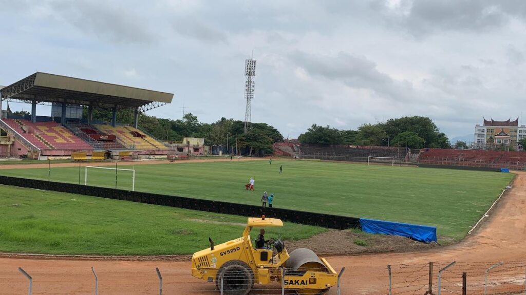 Kondisi terkini perbaikan Stadion Haji Agus Salim Padang. (dok. Radarsumbar)