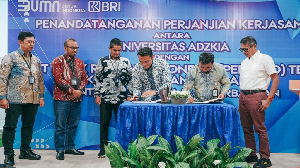 MoU BRI dan PKS (Perjanjian Kerjasama) dengan Universitas Adzkia. (dok. istimewa)