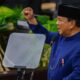 Presiden Prabowo Subianto menyampaikan pidato usai dilantik pada sidang paripurna MPR di Gedung Nusantara, Kompleks Parlemen, Senayan, Jakarta, Minggu (20/10/2024). (ANTARA FOTO/Rivan Awal Lingga/aww)