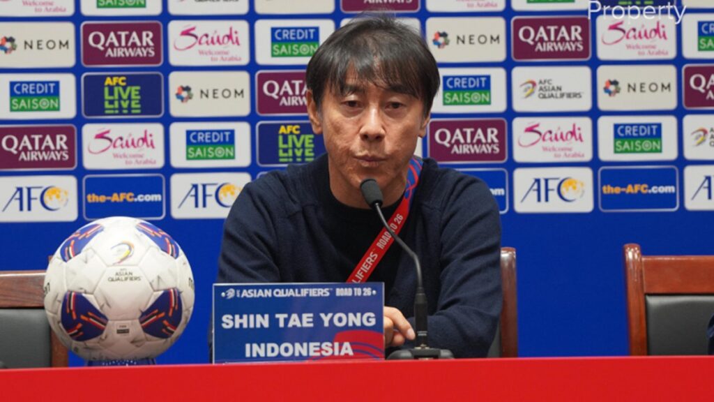 Shin Tae-yong saat press conference usai laga melawan China. (dok. PSSI)