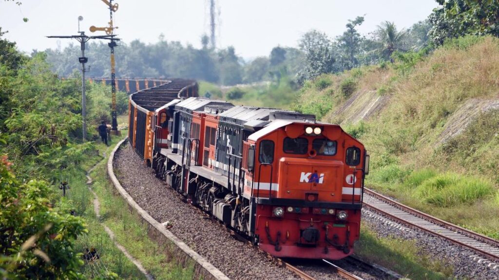 Kereta pengangkut angkutan barang. (dok. PT. KAI)