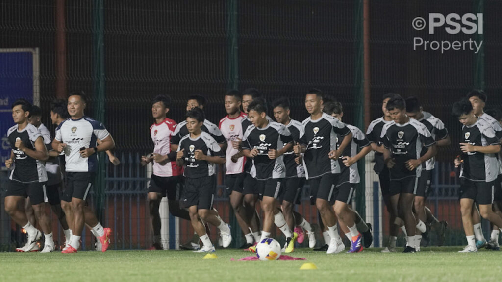 Latihan pemain Timnas U-17 untuk persiapan Kualifikasi Piala Asia U-17 2025. (dok. PSSI)