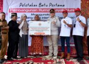 PT Semen Padang Bangun 12 Rumah Layak Huni Menggunakan Sepablock