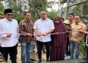 Resmikan BTS di Sungai Patai Tanah Datar, Andre Rosiade: Kami Tidak Omon-omon, tapi Langsung Eksekusi