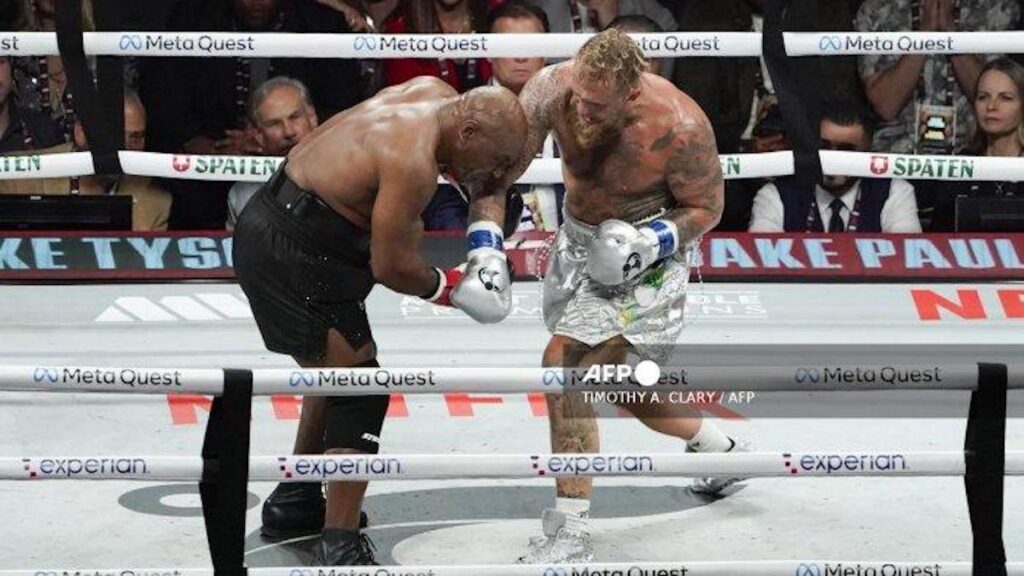 Mike Tyson vs Jake Paul. (dok. AFP)