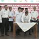 Penandatanganan perjanjian kerjasama optimalisasi pemungutan pajak daerah. (dok. adpsb)