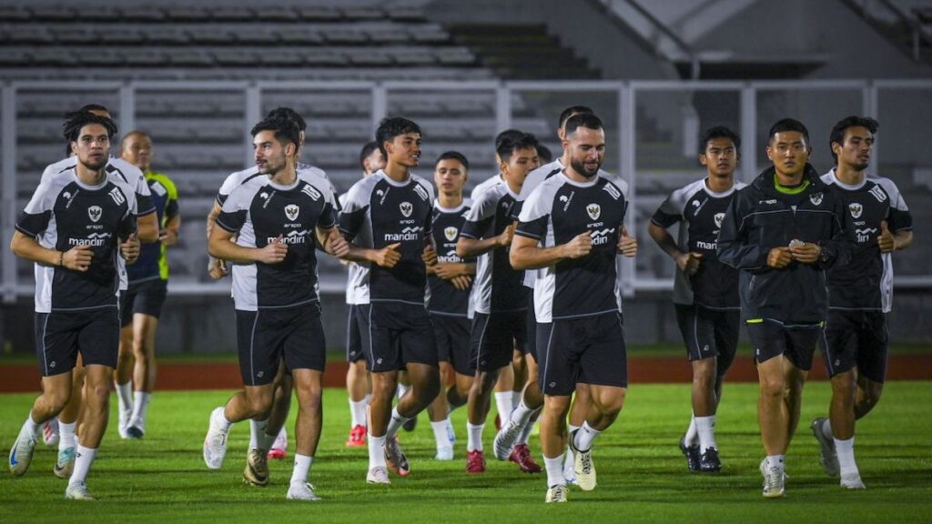 Latihan pemain Timnas Indonesia jelang laga melawan Jepang dan Arab Saudi. (dok. PSSI)