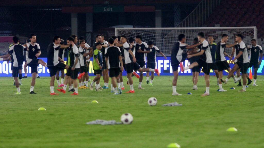 Latihan pemain Timnas Indonesia jelang lawan Jepang. (dok. bolaskor)