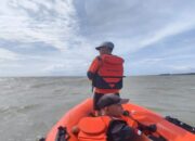 Dua Nelayan Hilang Terseret Ombak di Pessel masih Dicari