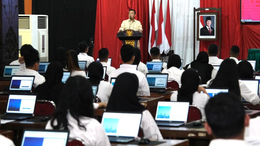 Menteri Nusron cek ujian PPAT di Kementerian ATR/BPN. (dok. istimewa)