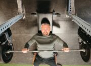 Apa Itu Bench Press, Ini Manfaat dan Cara Melakukannya yang Benar
