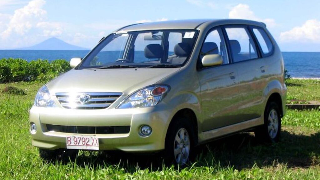 Toyota Avanza 1.3 G 2004. (dok. otomotifnet)