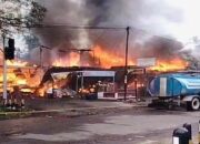 Sabana Kafe di Pulaupunjung Dharmasraya Terbakar