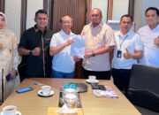 Perjuangkan Pemerataan Listrik di Kabupaten Solok, Andre Rosiade dan Jon Pandu Temui Direksi PLN