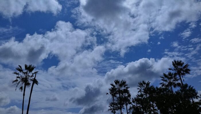 BMKG Perkirakan Kota Padang Berawan