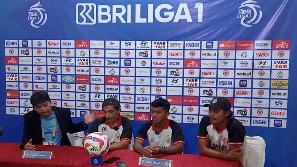 Prematch press conference Semen Padang FC vs Persebaya. (dok. Radarsumbar)