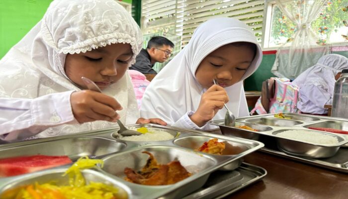 28 SPPG di Agam Layani Makanan Bergizi Gratis untuk 63.861 Siswa