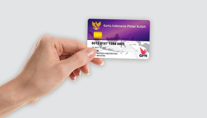 Dirjen Dikti Temui Langsung Penerima KIP-K di Padang, Pastikan Beasiswa Tepat Sasaran