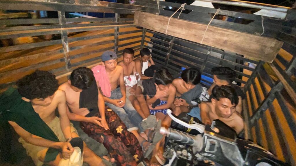 Polsek Lubuk Kilangan menangkap pelajar tawuran di dalam Pasar Bandar Buat. (dok. istimewa)