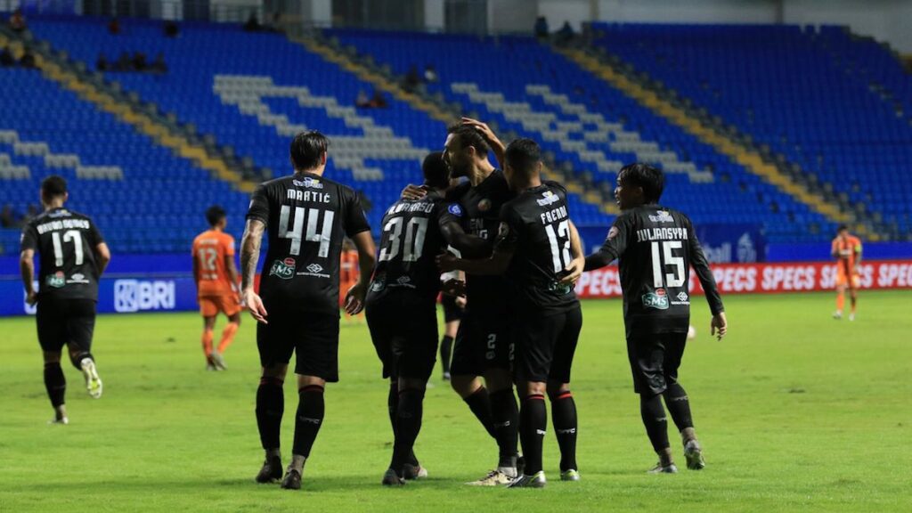 Selebrasi pemain Semen Padang FC usai kalahkan Borneo FC. (dok. MO SPFC)