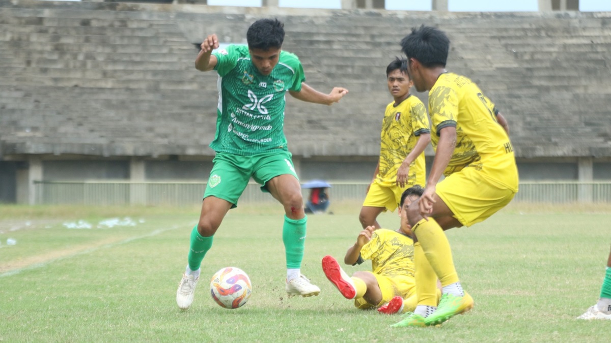 PSPP lawan Ricefield Town FC di Liga 4 Sumbar. (dok. Kominfo Padang Panjang)