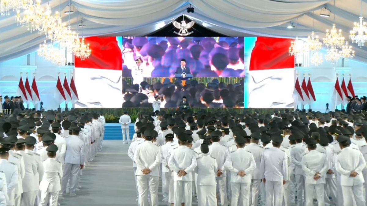 Presiden Prabowo beri wejangan kepada ratusan kepala daerah yang dilantik. (dok. PCO RI)