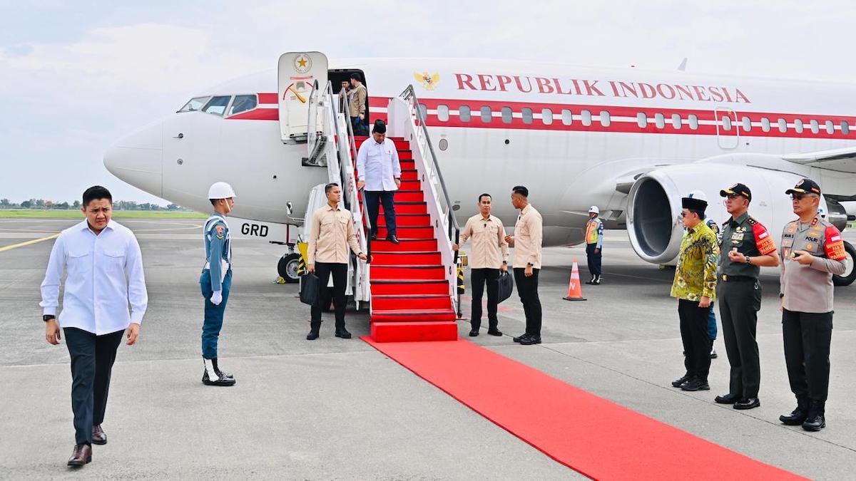 Presiden Prabowo sampai di Bandara Juanda. (dok. PCO RI)