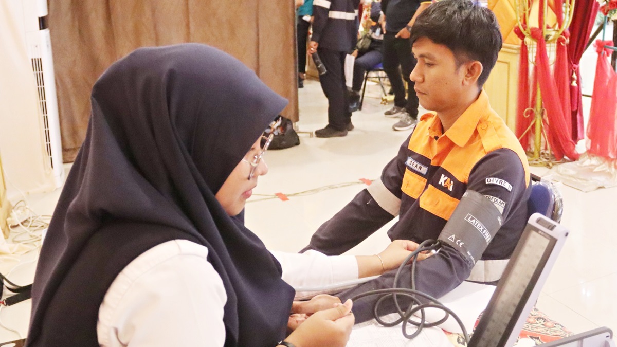 Medical check up pegawai KAI Divre II Sumbar. (dok. Humas)