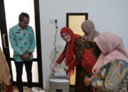 Tertib Administrasi, Diskominfo Padang Musnahkan Arsip Inaktif