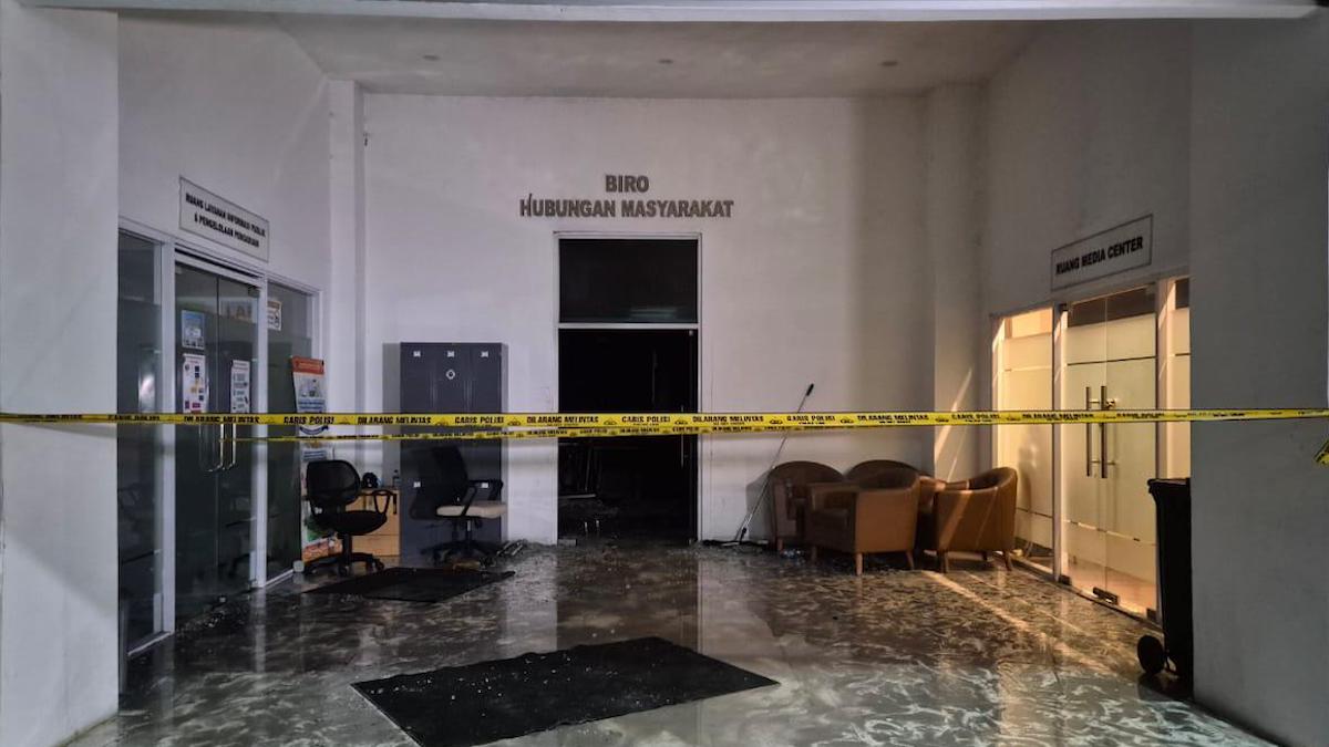 Ruangan Biro Humas Kantor Kementerian ATR/BPN terbakar. (dok. ATR/BPN)