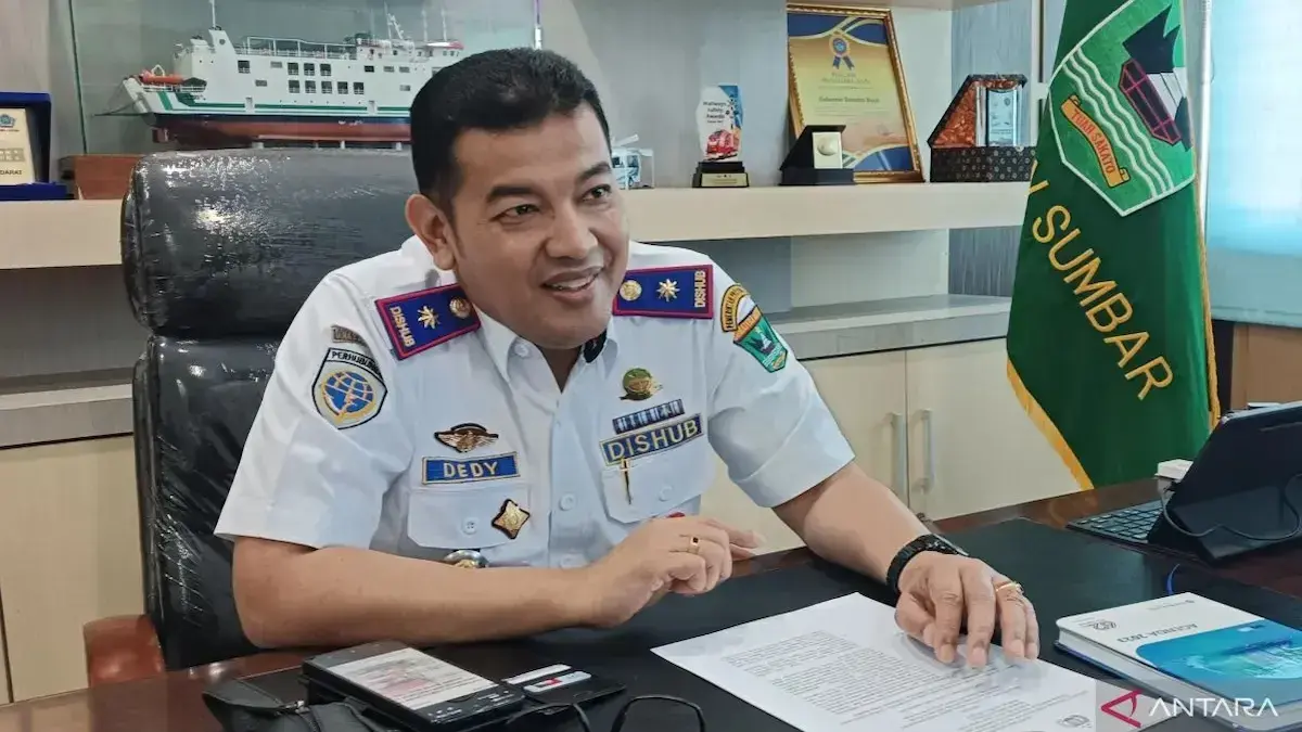 Kepala Dinas Perhubungan Sumbar, Dedi Diantolani. (ANTARA/Miko Elfisha)