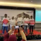 Jajaran eksekutif IOH saat buka bersama awak media di Padang. (dok. istimewa)