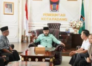 Program LKS dan Seragam Gratis Pemko Padang Dapat Apresiasi Pelaku Usaha Lokal