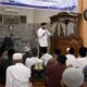 Wako Fadly Amran saat subuh Ramadhan di Masjid Raya Balai Gadang, Kecamatan Koto Tangah. (dok. Prokopim)
