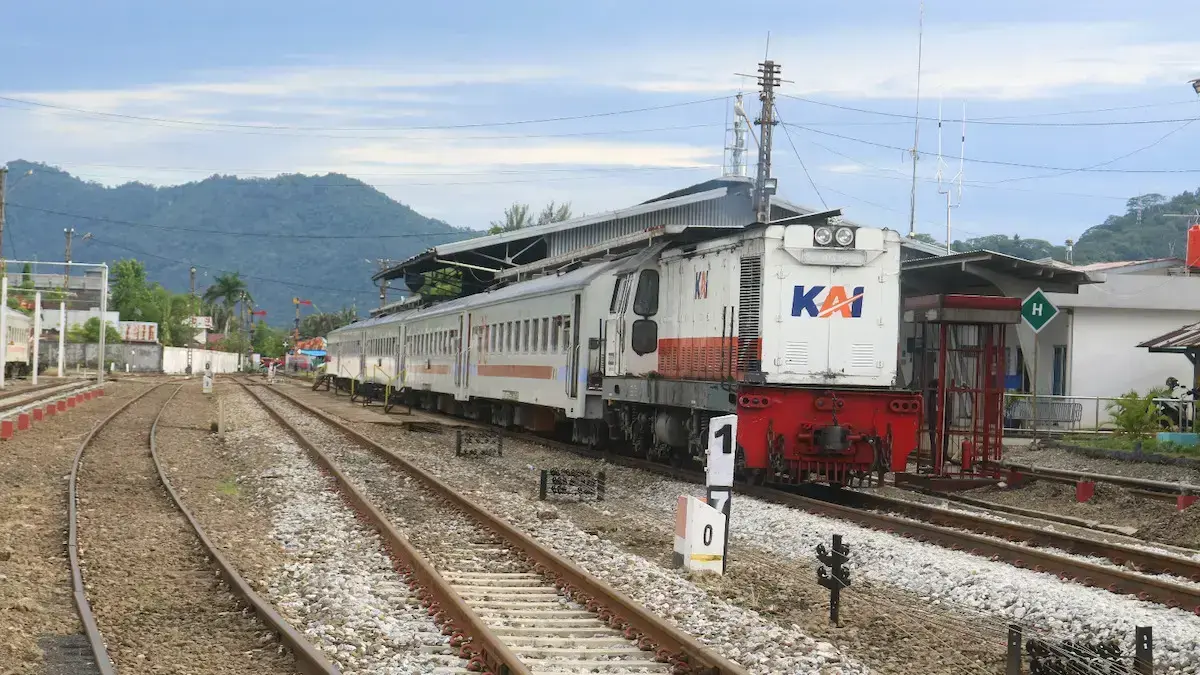 Armada KAI Divre II Sumbar di Stasiun Padang. (dok. Humas KAI)
