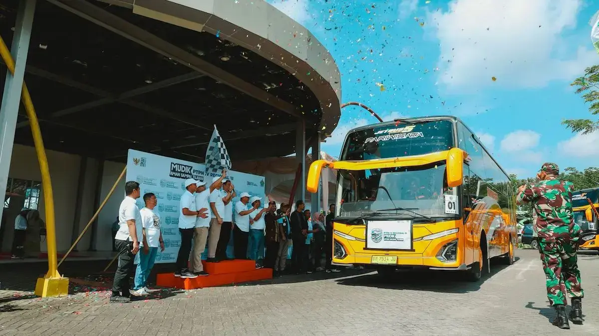 Pelepasan peserta mudik gratis PTPN IV PalmCo. (dok. istimewa)