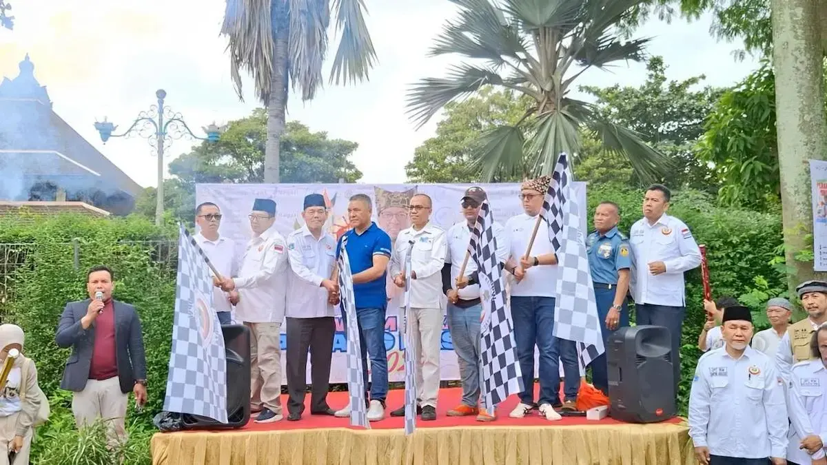 Pelepasan peserta program pulang basamo IKM Jakarta. (dok. istimewa)