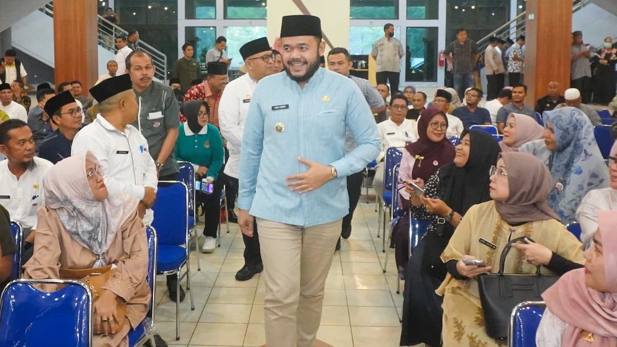 Pertemuan Wako Fadly Amran dengan pejabat struktural OPD se-Kota Padang. (dok. Prokopim)
