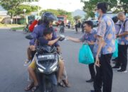 Selama Ramadan, Masjid Asy-Syifa SPH Berbagi Takjil kepada Pasien dan Masyarakat