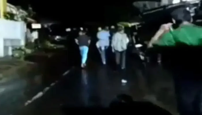 Sirene Siaga Banjir Berbunyi, Warga Parambahan Tanah Datar Berhamburan Keluar Rumah