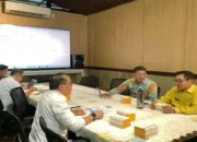 Pemkab Padang Pariaman Tawarkan Pantai Tiram untuk Lokasi Pelabuhan Baru ke Kemenhub