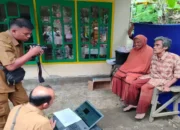 Disdukcapil Agam Jemput Bola Rekam KTP Warga Sakit dan Lansia, Bantu Akses Bantuan Sosial