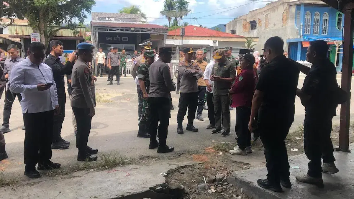 Kapolda Sumbar tinjau proses penghitungan suara PSU Pasaman. (dok. Bidhumas)