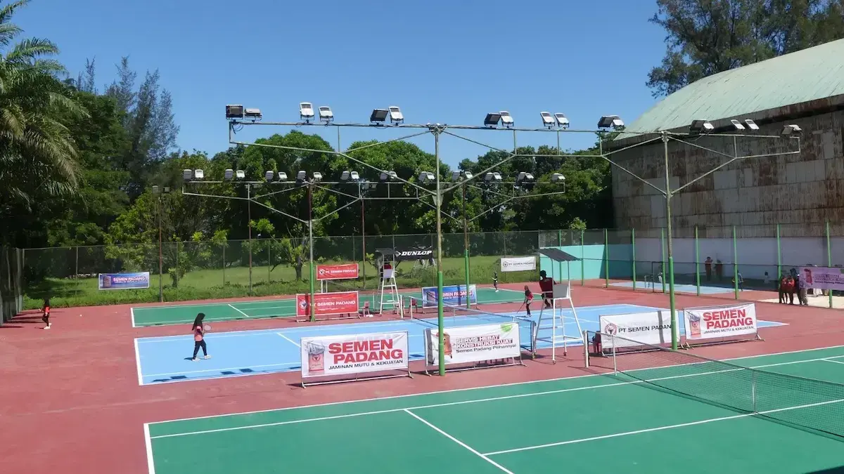 Kejurda Tenis Junior Semen Padang 2025 digelar. (dok. Humas)