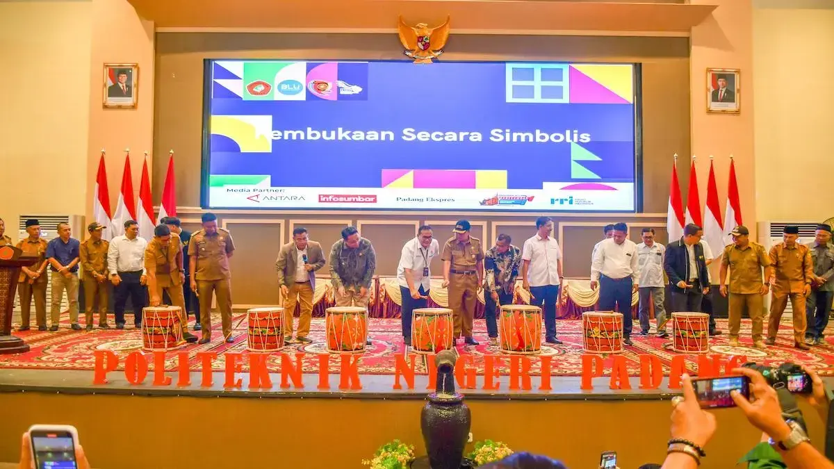 MoU Semen Padang dan PNP dalam Program BANGSA. (dok. Humas)
