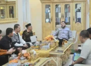 Tekan Angka Perokok, Pemko Padang Berencana Larang Reklame Promosi Rokok