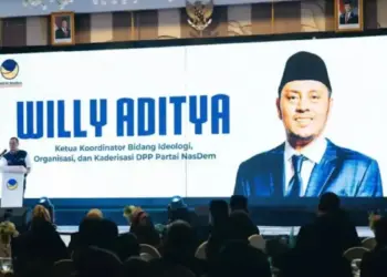 Ketua Koordinator Pemenangan Bidang Ideologi, Organisasi dan Keanggotaan DPP Partai Nasdem, Willy Aditya saat memberikan sambutan dalam Halal bihalal Nasdem Sumbar. (dok. istimewa)